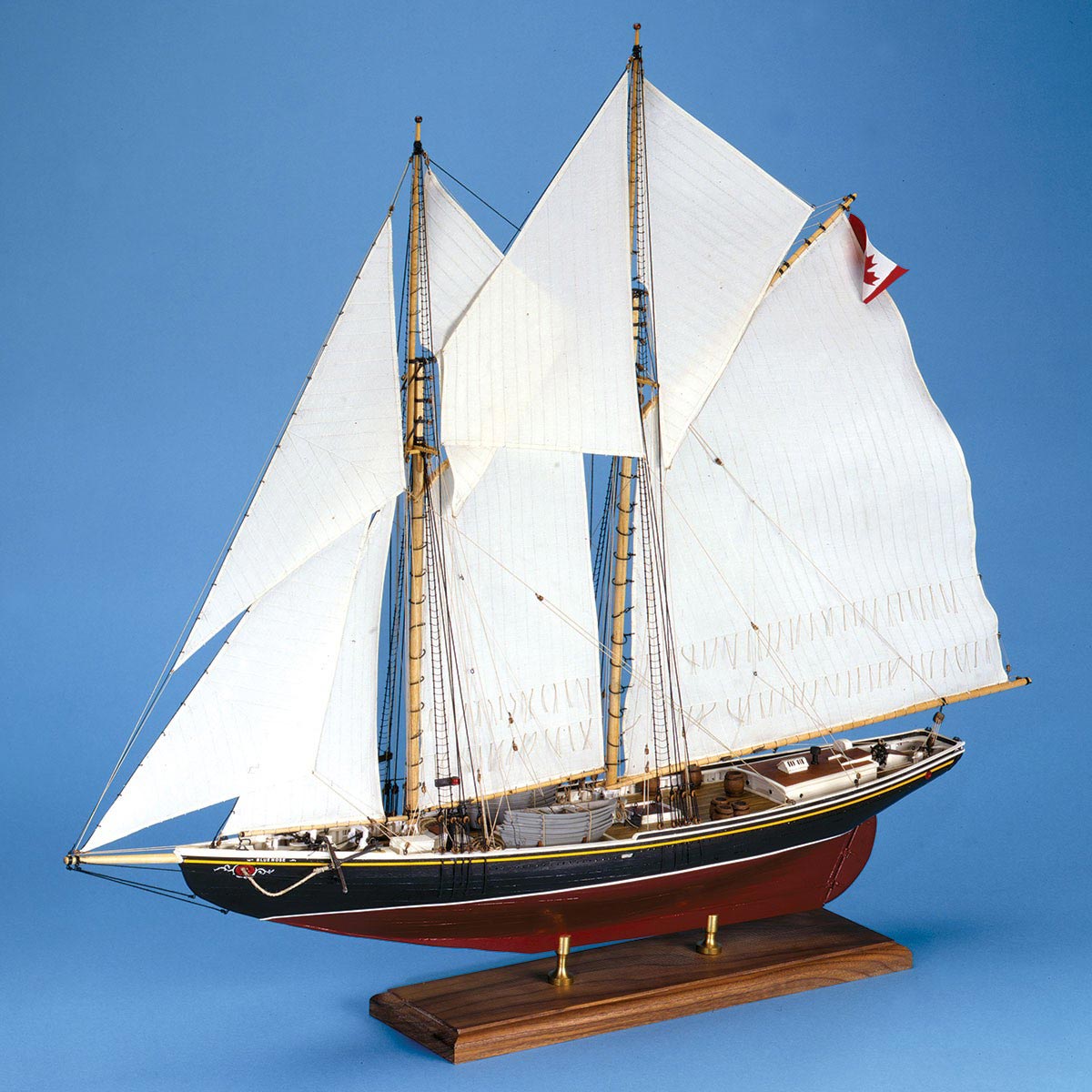 MDEMS2130 - Model Shipways Bluenose Canadian Schooner 1/64 By MODEL EXPO @  Great Hobbies