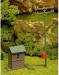 Telephone Shanty & Pole HO (1-3/8 x 3-1/16 3.5 x 7.8cm)