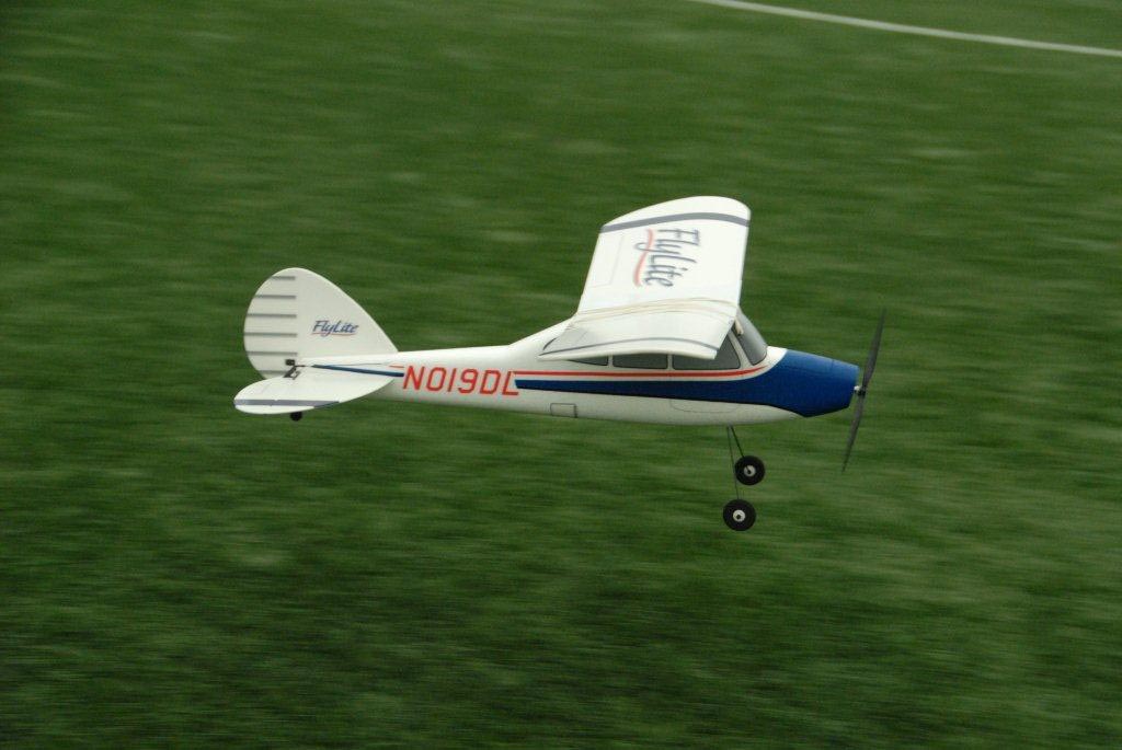 GPMA1107 FlyLite Slow Flyer EP ARF By GREAT PLANES Great Hobbies